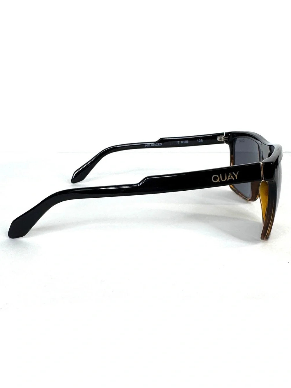 QUAY Australia Let it Run Polarized Sunglasses Black Tortoise Rare